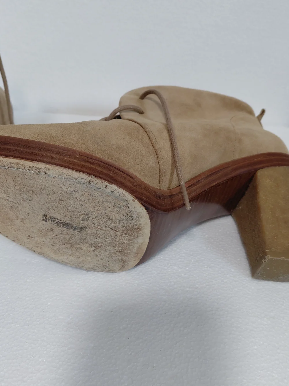 Classic Women's Suede Lace-Up Ankle Boots in Tan